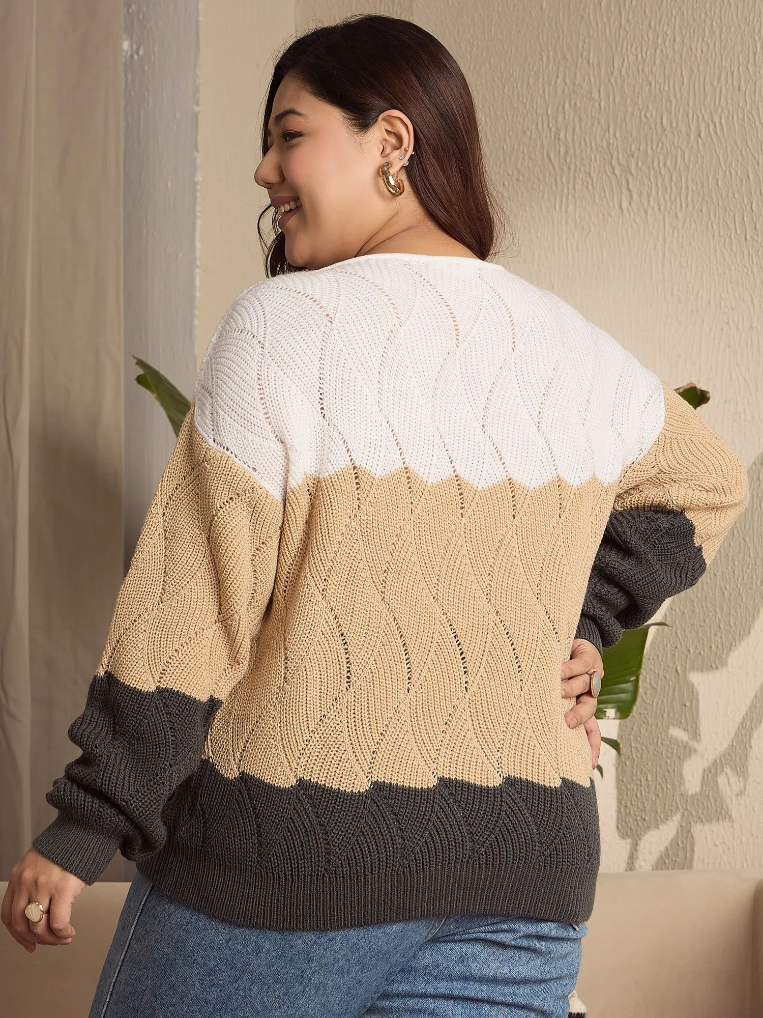 Berrylush Curve Women White, Beige, & Black Colourblocked Pattern Boat Neck Drop-Shoulder Sleeves Ribbed Hem Regular Sweater